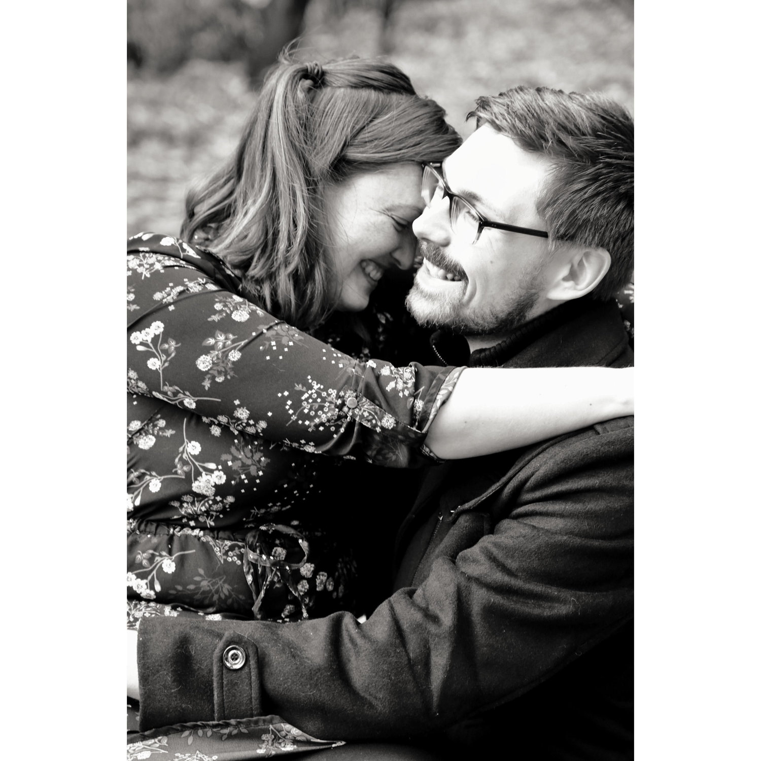 After Threepenny and La Taqueria, Nancy invited Eli and Mark to head to Hearsay for some live music and dancing. That's the beginning of the happy  story!