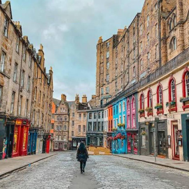 Max’s Ticket - Harry Potter Tour & Edinburgh Castle Visit