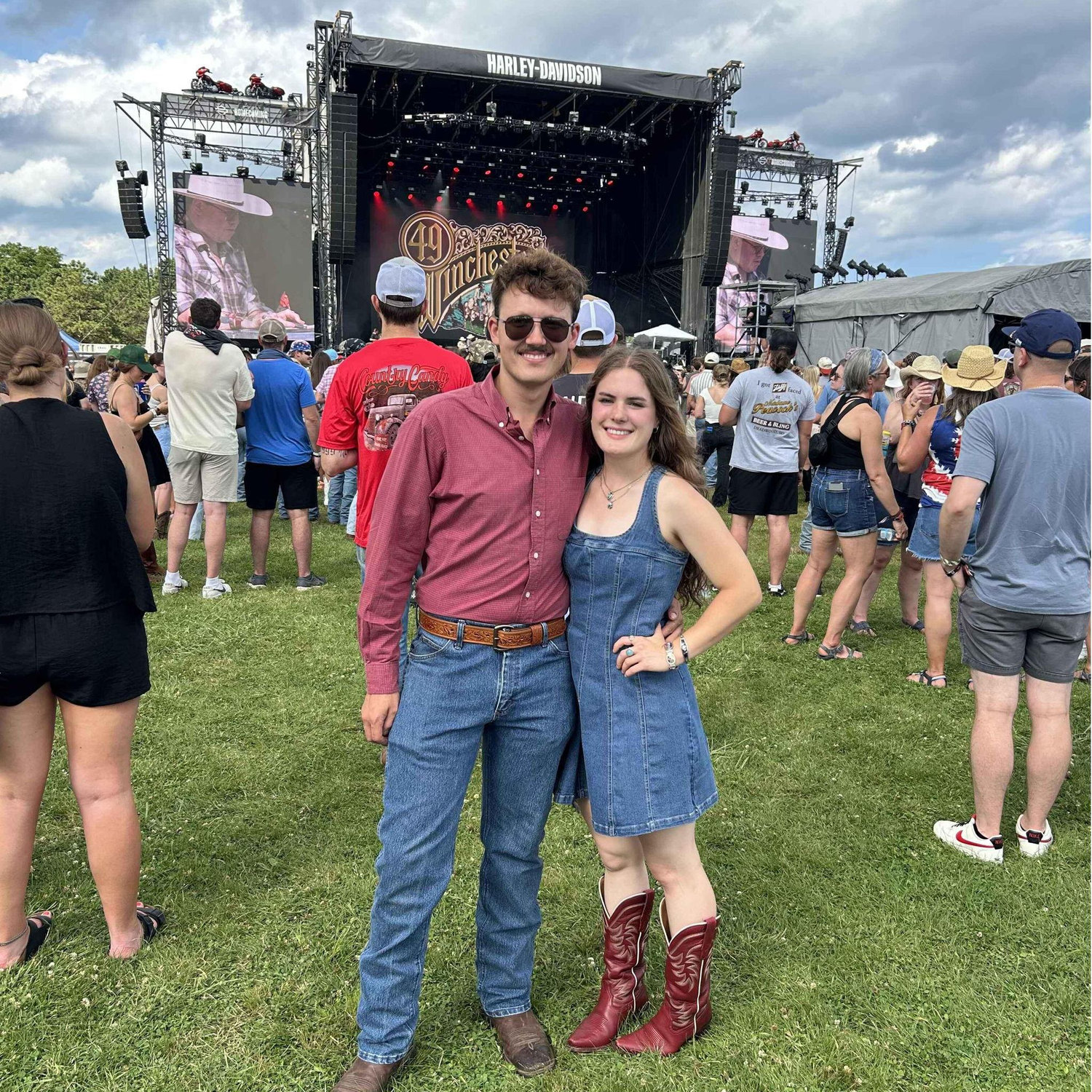 Harley Davidson Homecoming country music festival