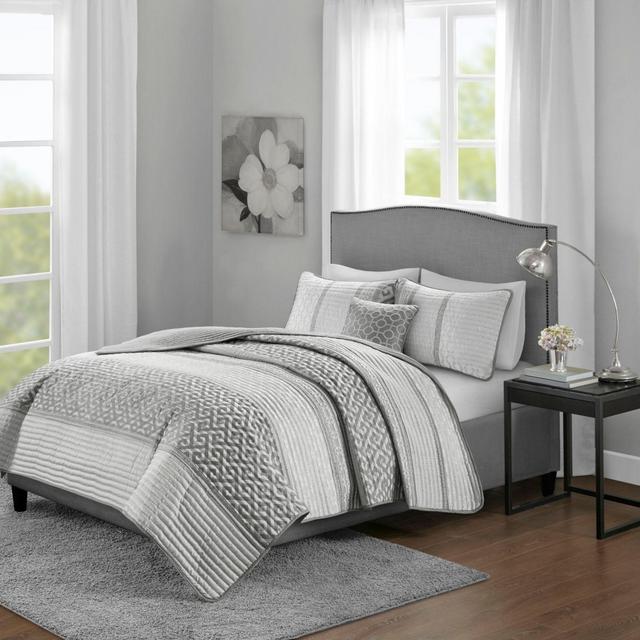 Madison Park Bennet Full/Queen Coverlet Set in Grey