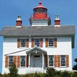 Yaquina Bay Lighthouse