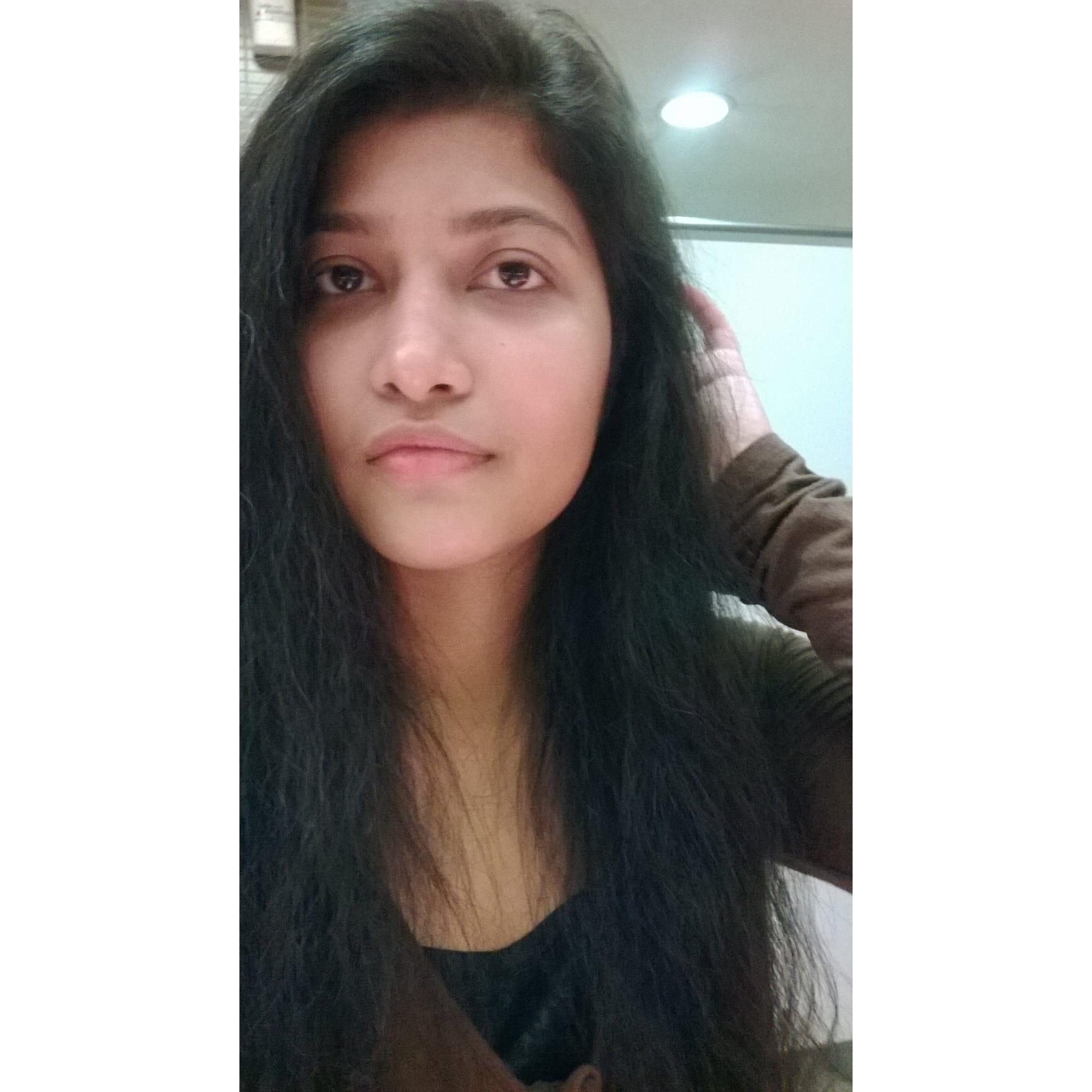 How can anyone look sooooo beautiful! It's surreal