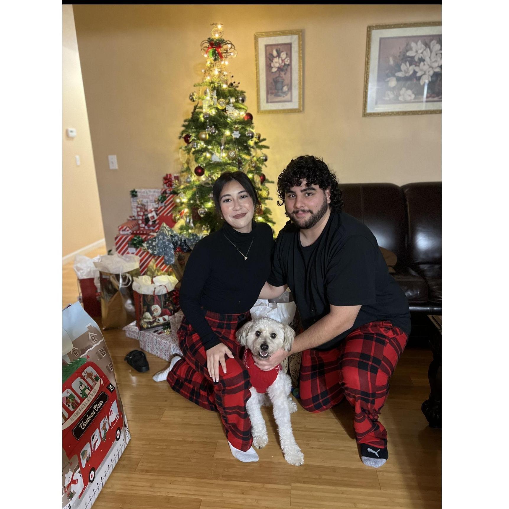 Matching for Christmas (December 2022)