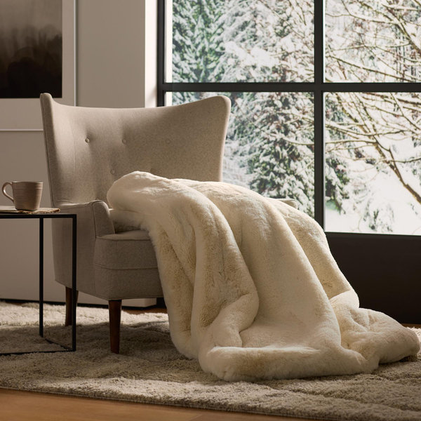 Cozy Earth Cuddle Blanket