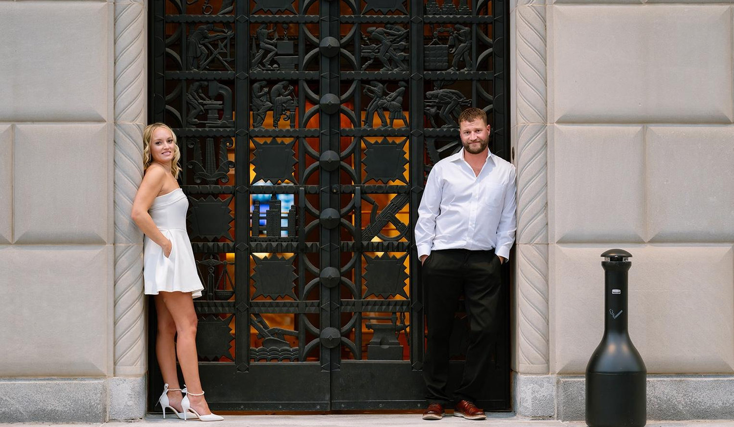 The Wedding Website of Lindsay Weller and Elam Oberholzer
