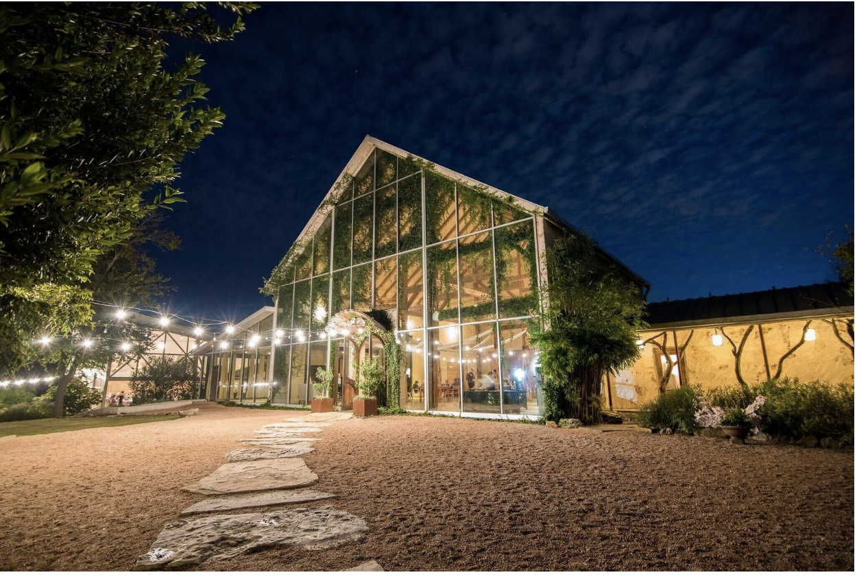 The Wedding Website of Stephanie Hinchey and Austin Sour