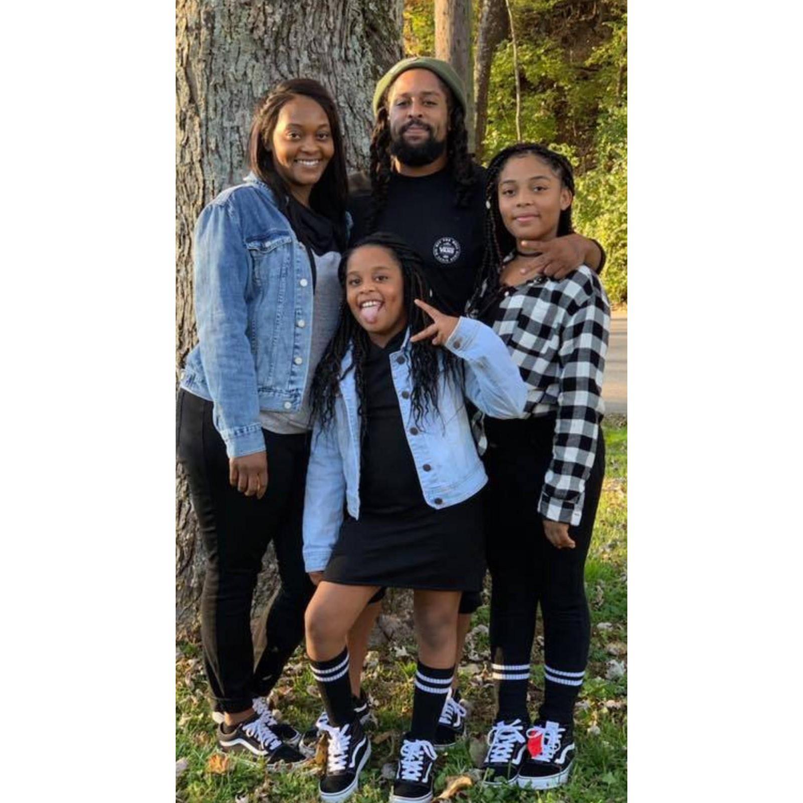 Our Family #LewisPartyof4