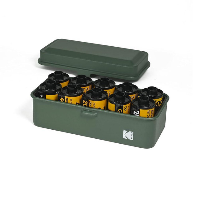 KODAK 120/135 Film Case - for 8 Rolls of 120 Films / 10 Rolls of 35mm Films - Retro Steel Case to Sort & Safeguard Film, Olive, Retro