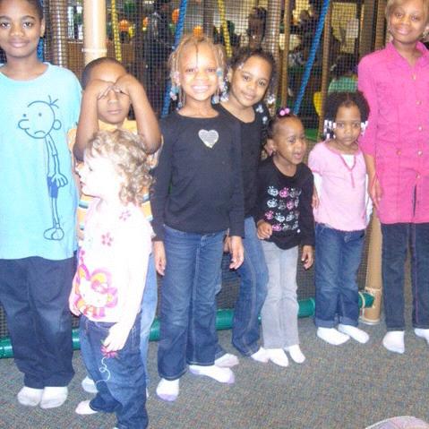 Kyla, Lester, Destiny, Kiana, Anthony and Yasmine