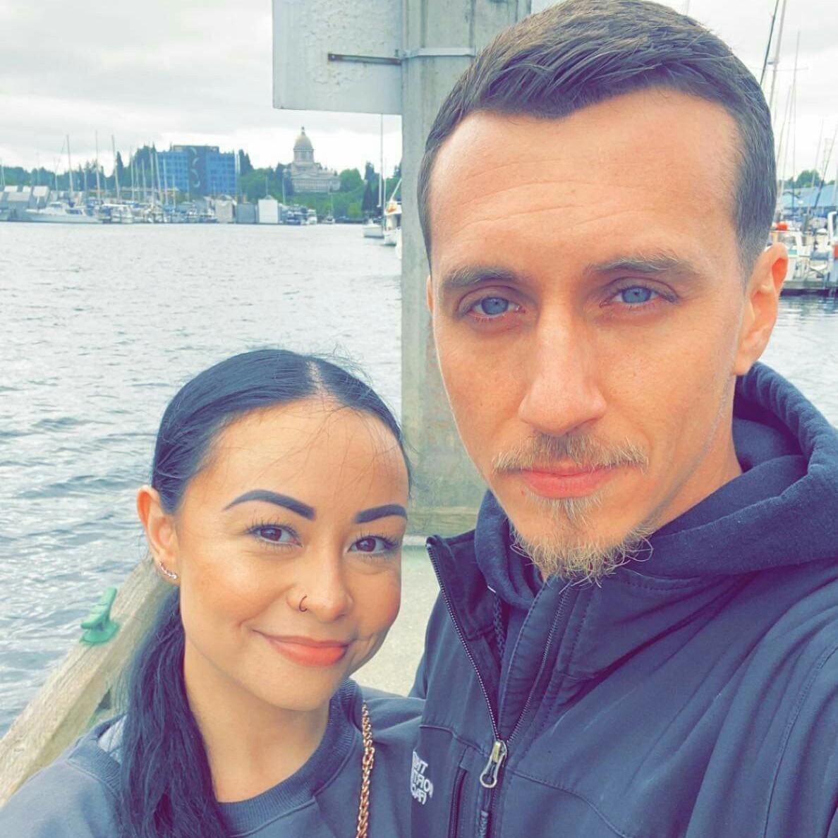 Lunch date on the water