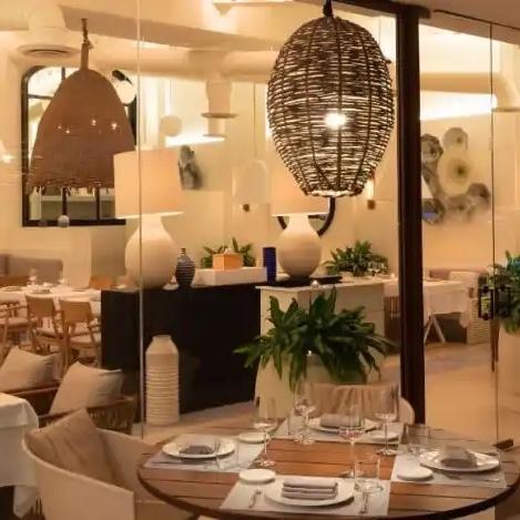 Restaurante Faro Blanco