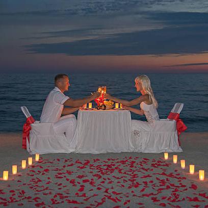 Romantic Candelight Beach Dinner