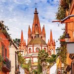 HISTORICAL WALKING TOUR