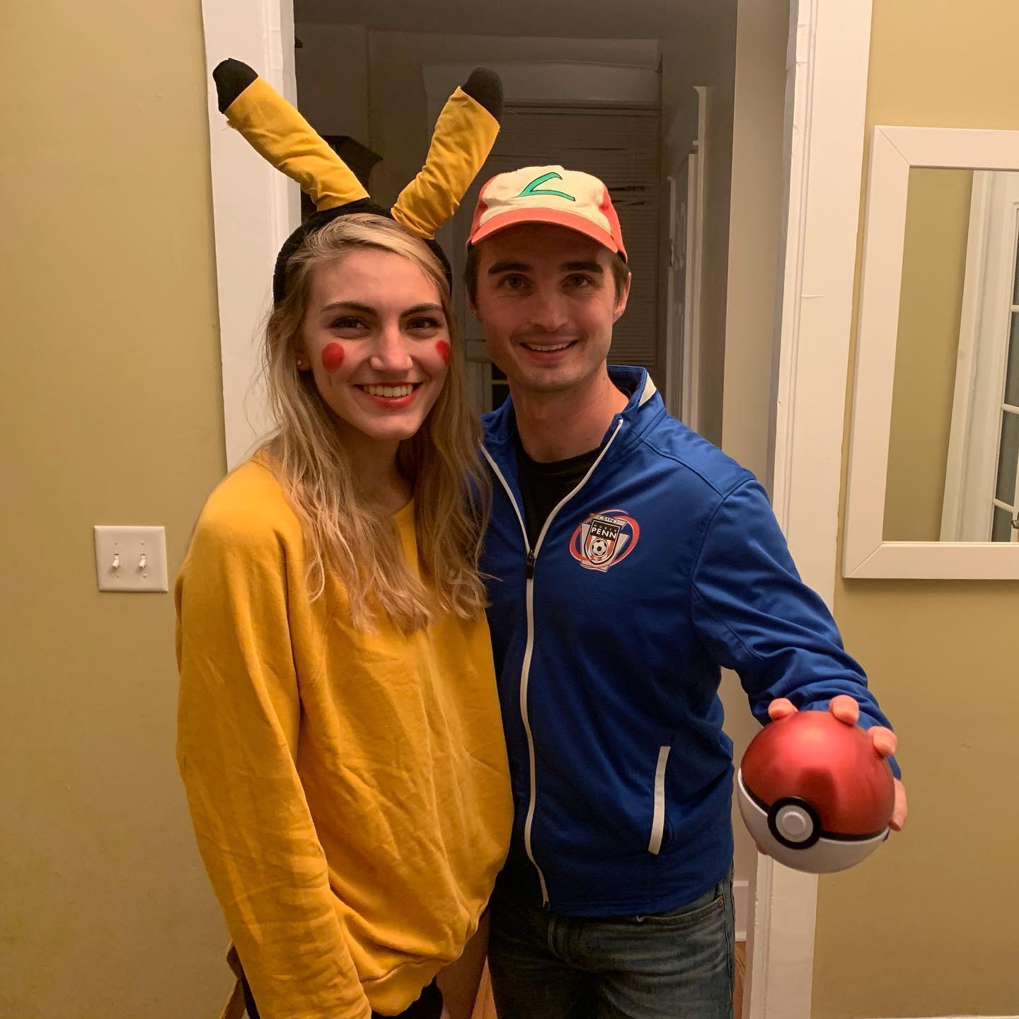 Best Halloween ever! The first time they did a couple's costume.