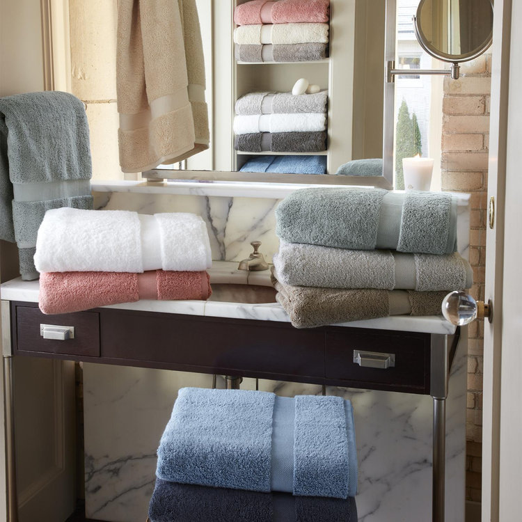 Matouk, Lotus Bath Towel, Set of 2 | Zola