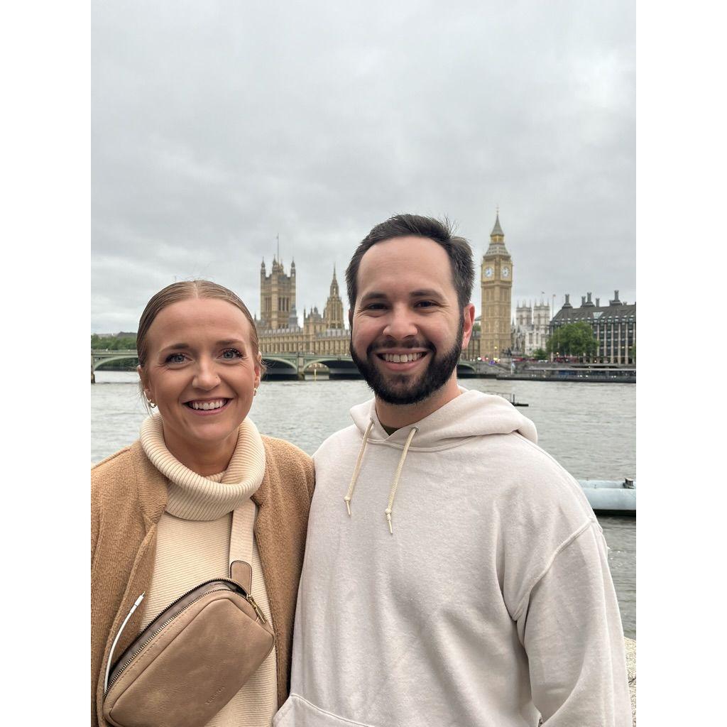 Walking the River Thames- London, England
