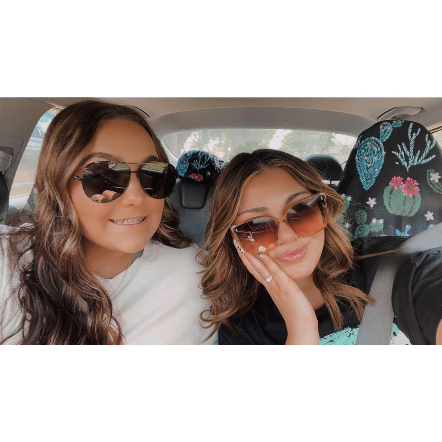 Maddie and her maid of honor Courtney when she came to Texas for the first time!