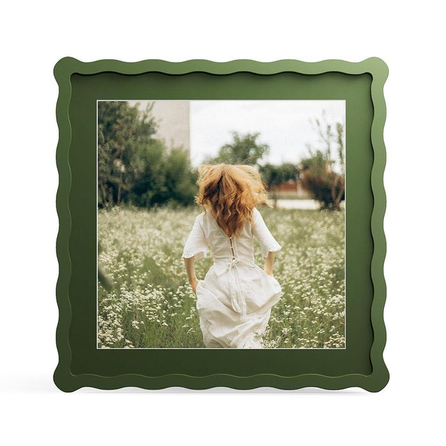 THKRLOF 12x12 Picture Frame with Mat for 10x10, Wavy Edge Wooden Real Glass Photo Frame for Wall Hanging, Green, 1 Pack