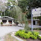 Chive Blossom Cafe