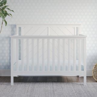 Child Craft Hampton Arch Top 4-In-1 Convertible Crib