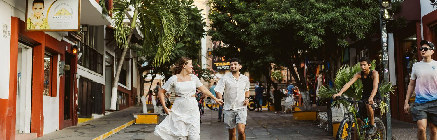 The Wedding Website of Paulo Alcala and Elisa Melville