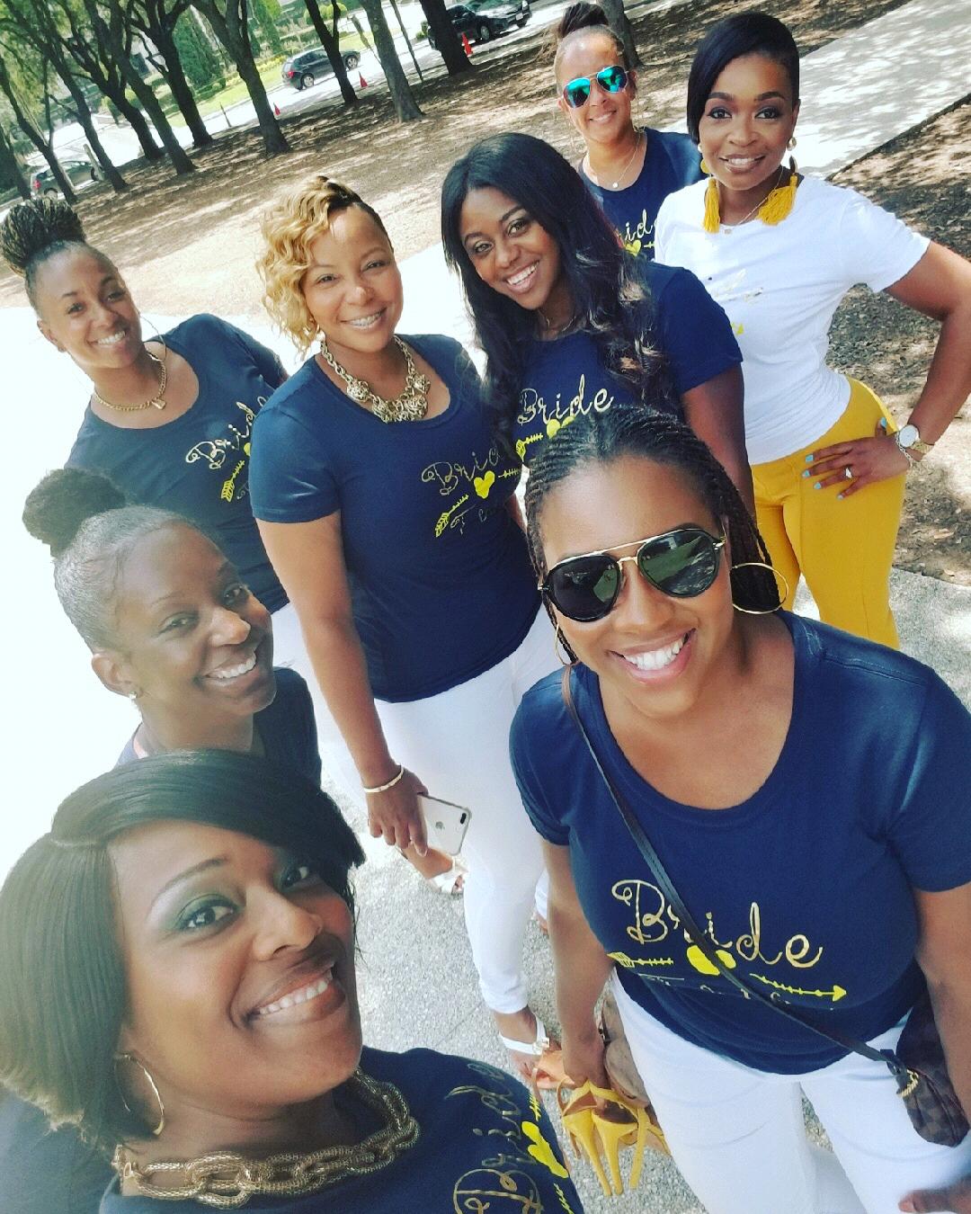 “Bride Tribe” - Dress fitting day and photo shoot