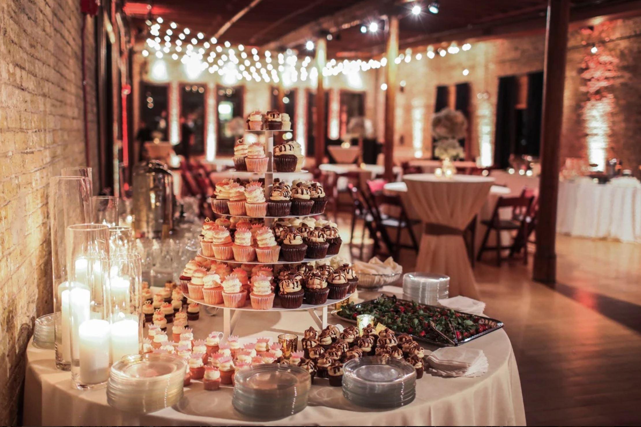 The Wedding Website of Cara Walls and Jackson Orin