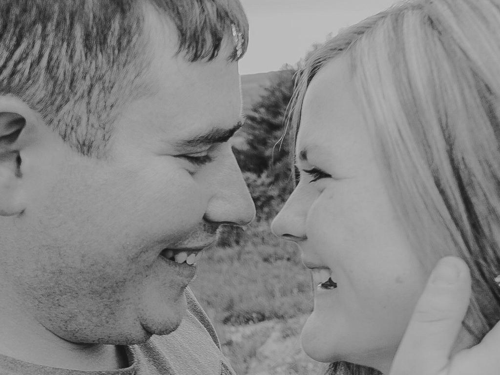 The Wedding Website of HaiLee Gennings and RJ Pilon