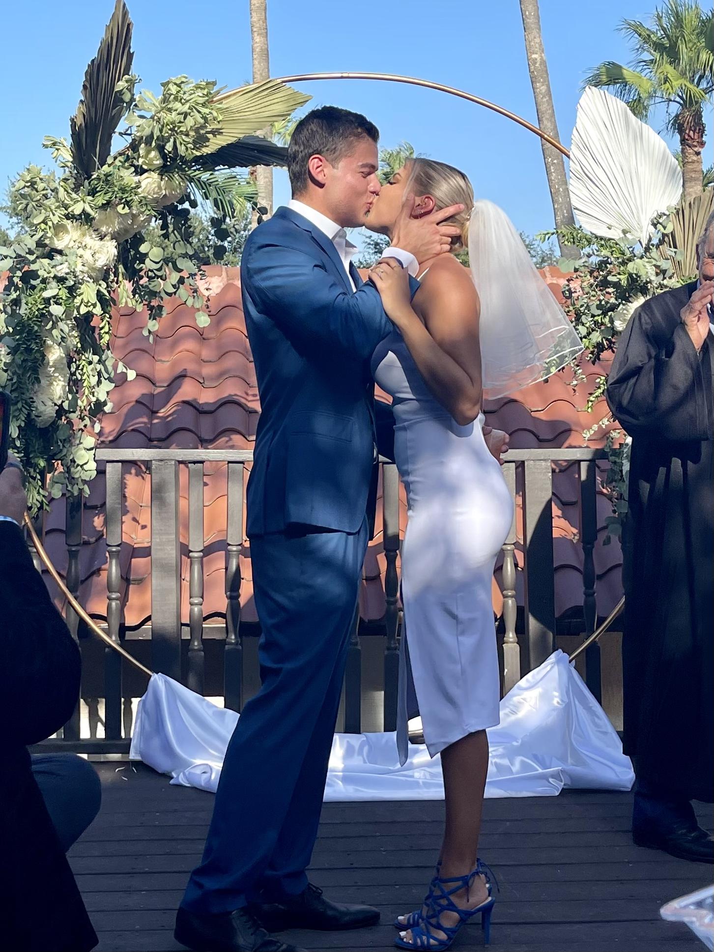 The Wedding Website of Kassandra Pena and Nicolas Berbeo