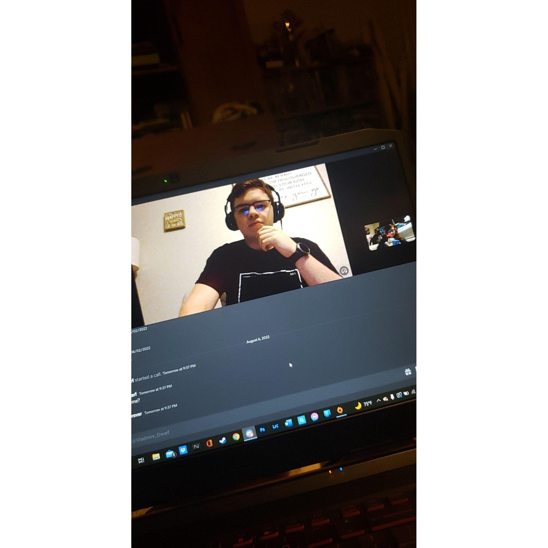 Many late night Discord calls during breaks