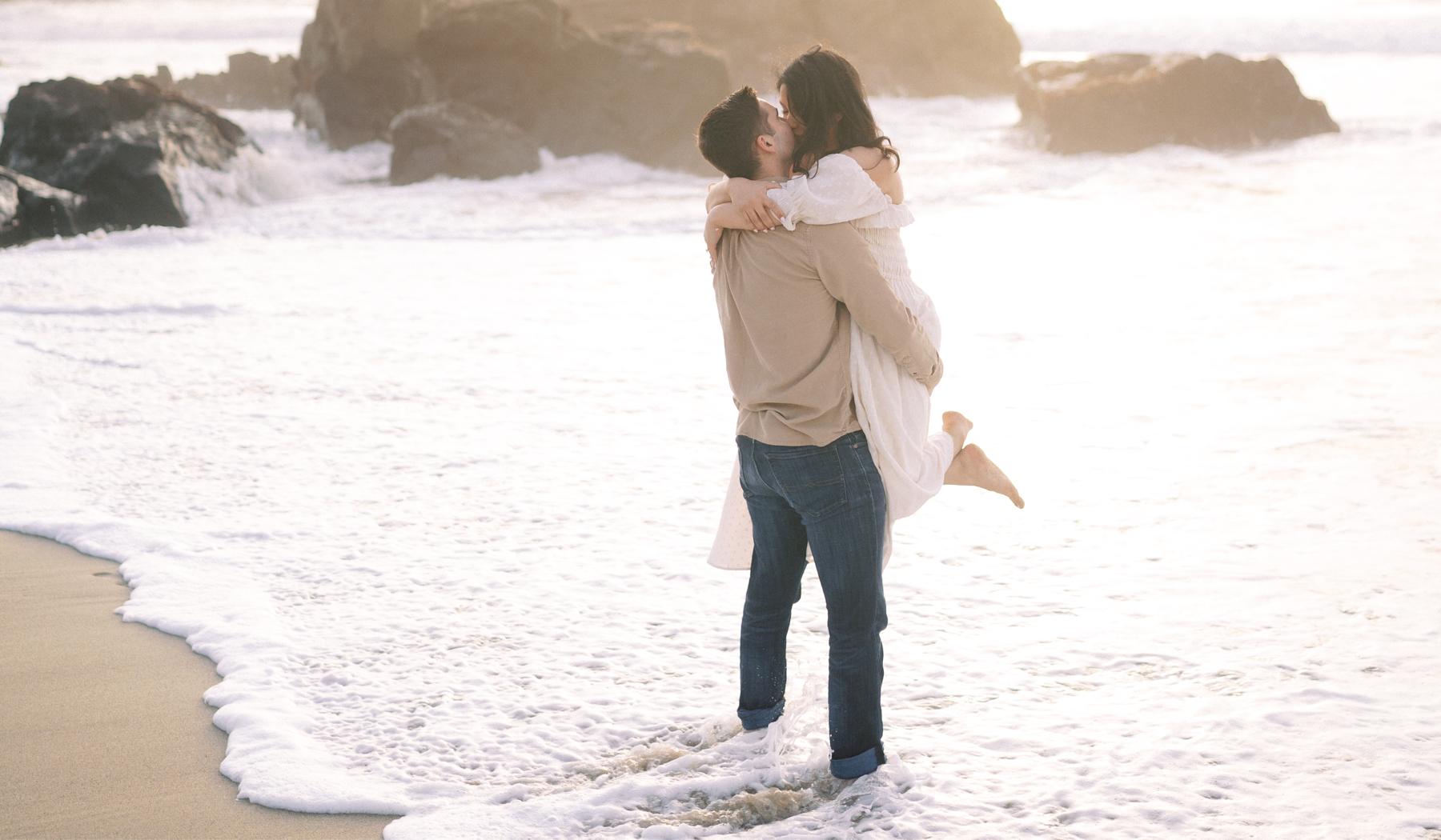 The Wedding Website of Alanna Afrasiabi and Daniel Roderick