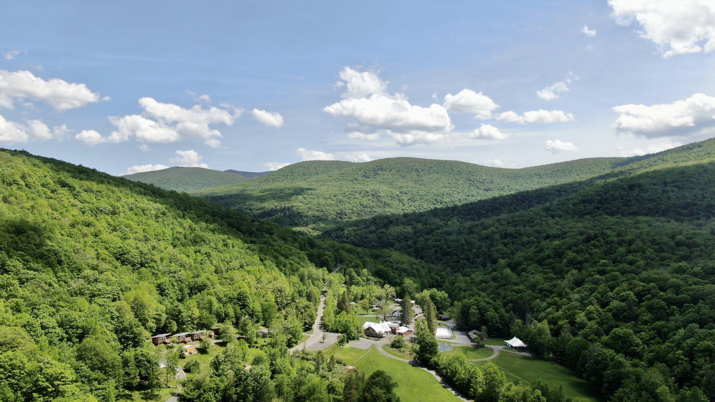 The Wedding Website of L ydia Gottwald and Isaac Gustafson