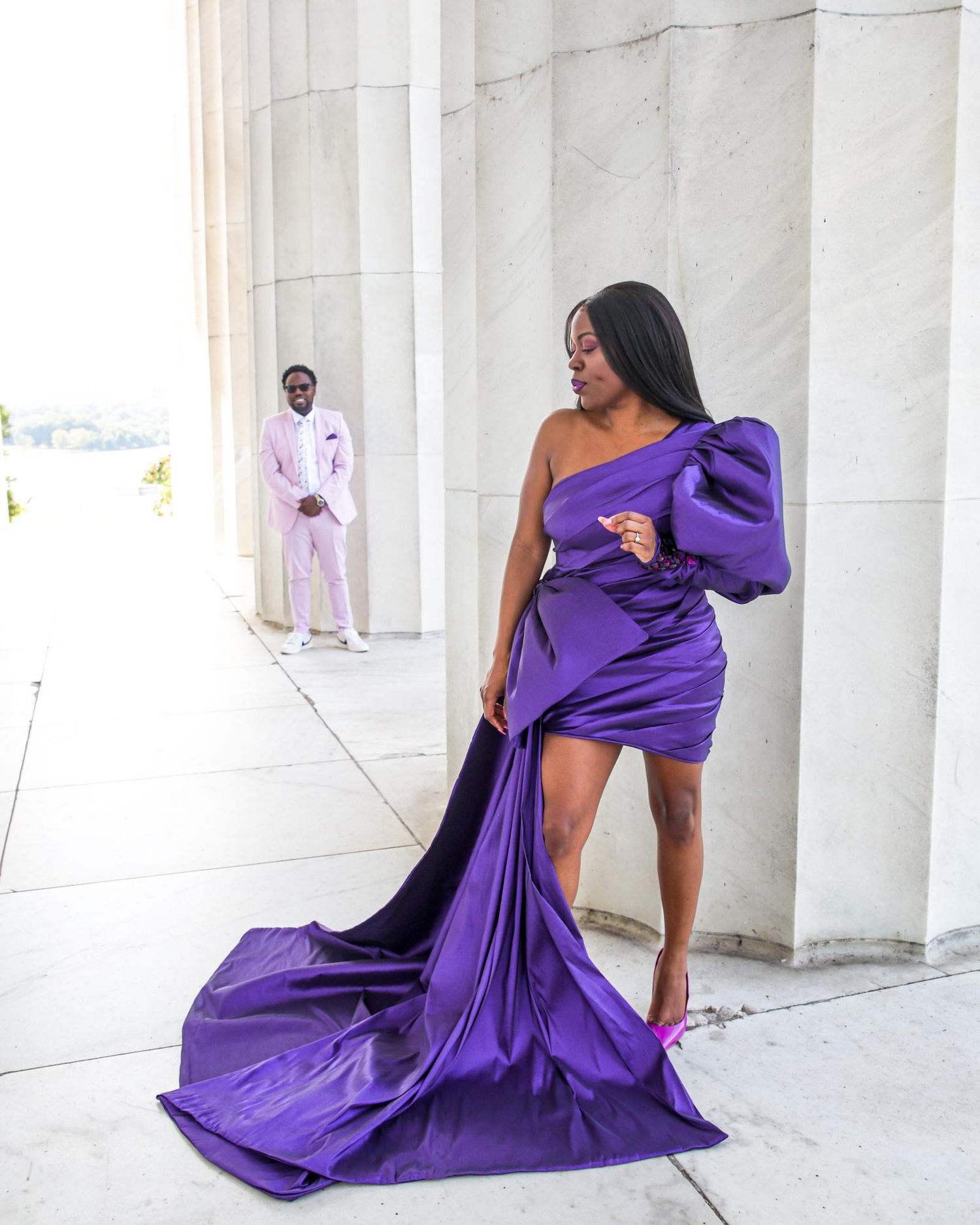Engagement photos at Lincoln Memorial.