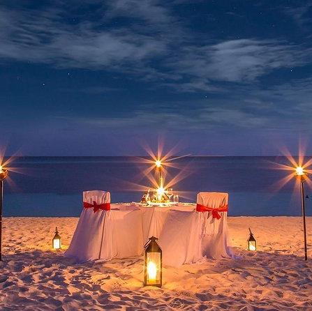 Honeymoon Candlelight Dinner