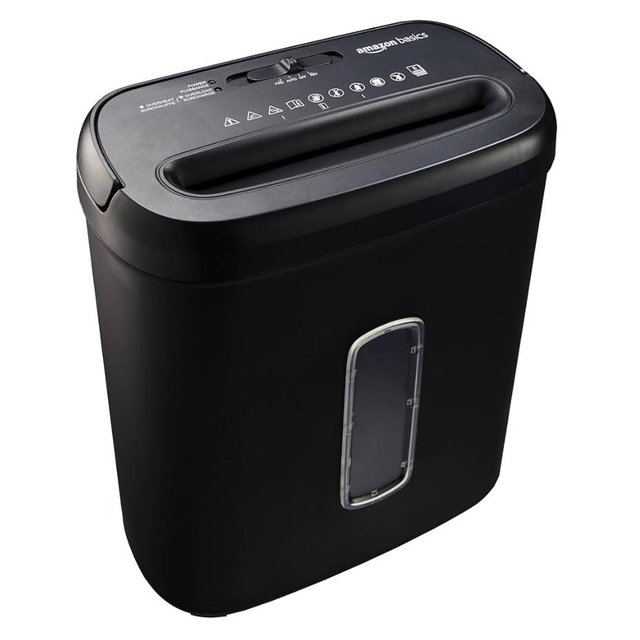 Amazon Basics 8-Sheet High Security Cross Cut Paper and Credit Card Shredder with P-4 Security, Auto Shut-off, Black