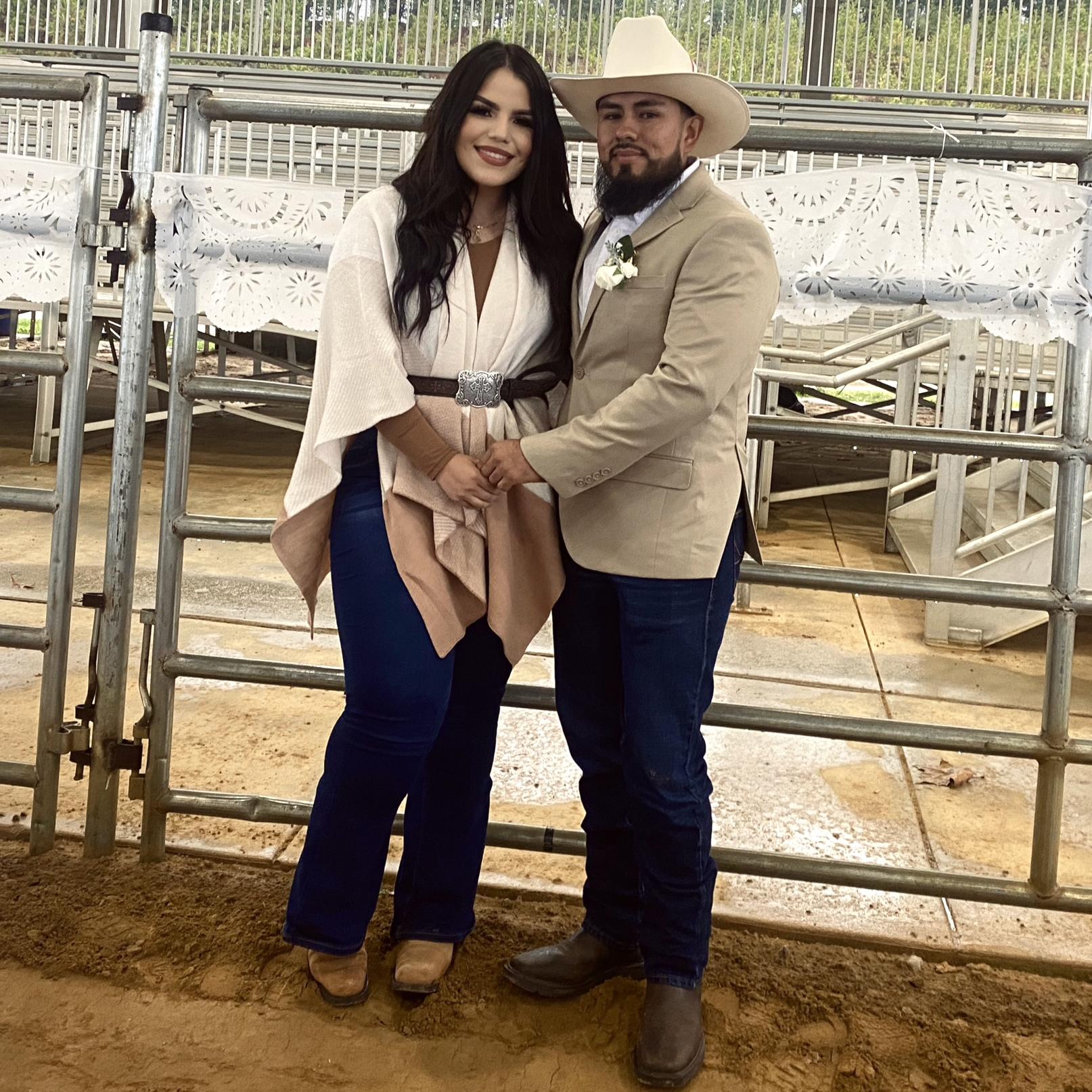 We owe all it all to God for allowing us to cross paths & spend the rest of our lives together 🤍💍

-The Perez’s