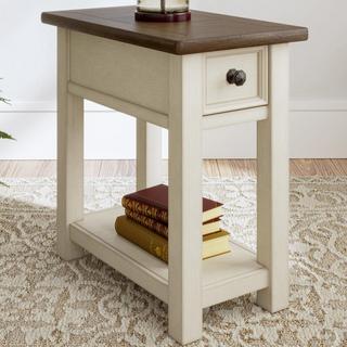 Bolanburg Chairside End Table