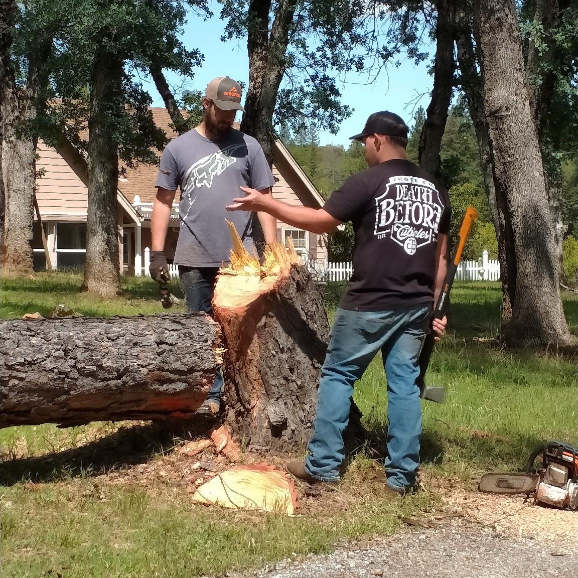 Dustin & Devin
Prepping For The Wedding - Our House
4.2022