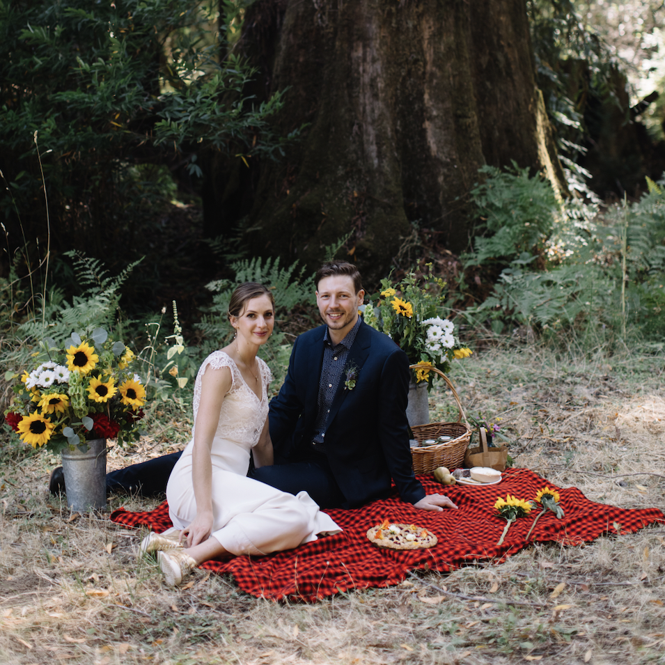 Pre-vow picnic