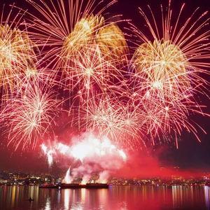 Firework kit to celebrate July 4th like a true American