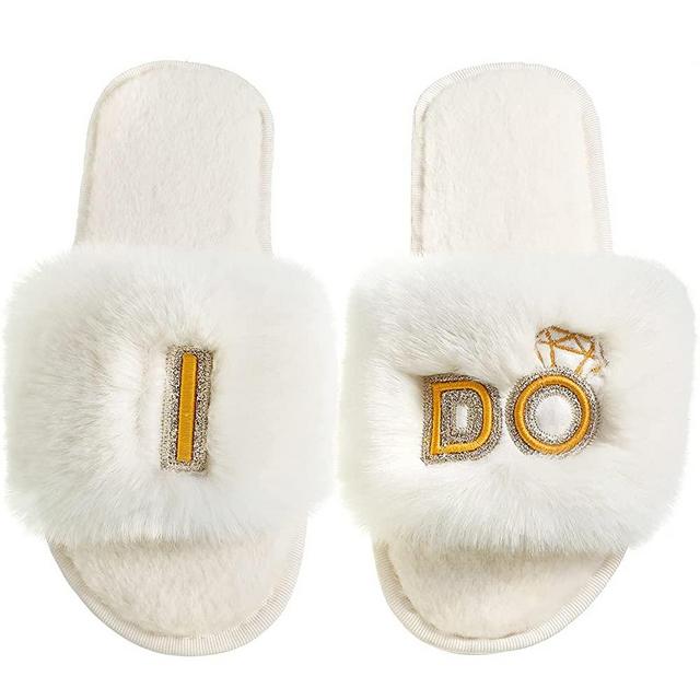 Bride Slippers I Do Slippers for Bride White Wedding Slippers Fuzzy Slippers Bridal Party Wedding Slippers for Bride Women Wedding Day Bridal Shower