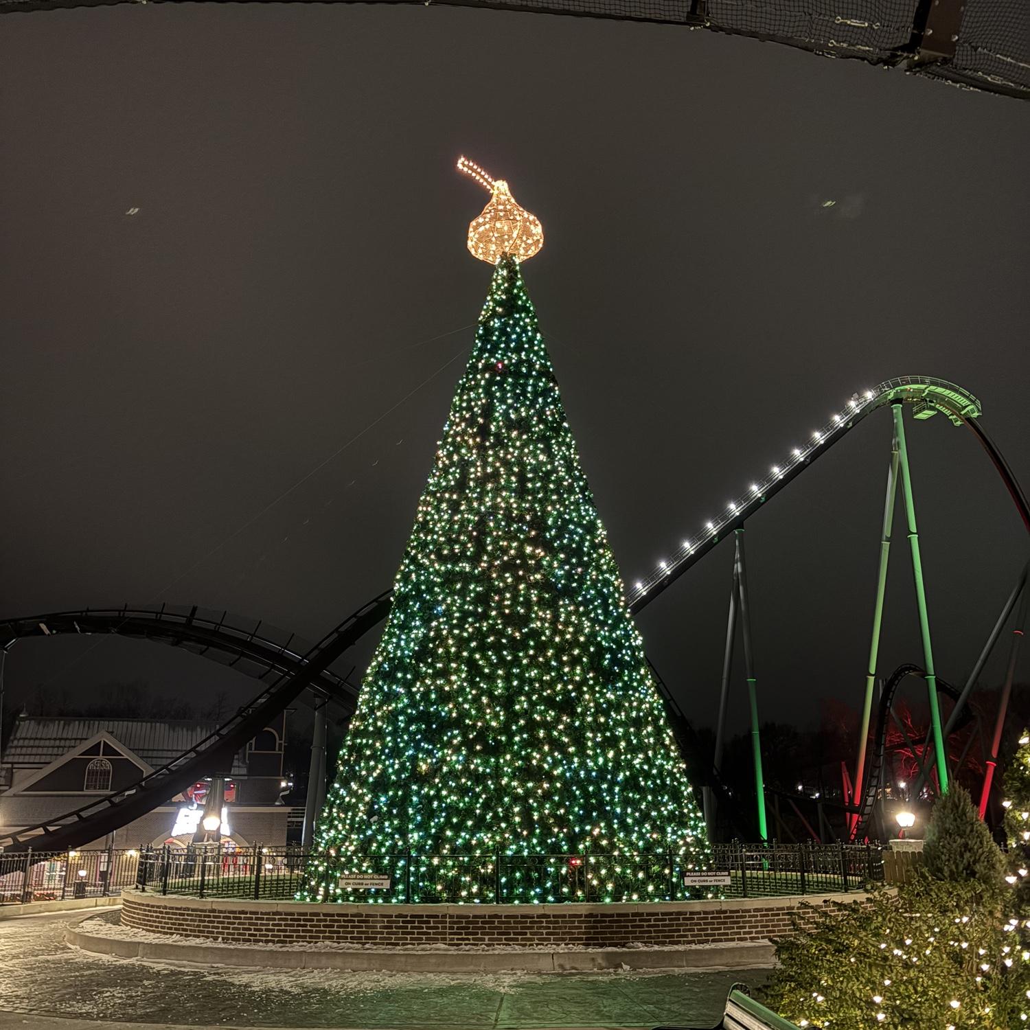 Travelled to Hershey Park for the Christmas Lights, and it was beautiful
