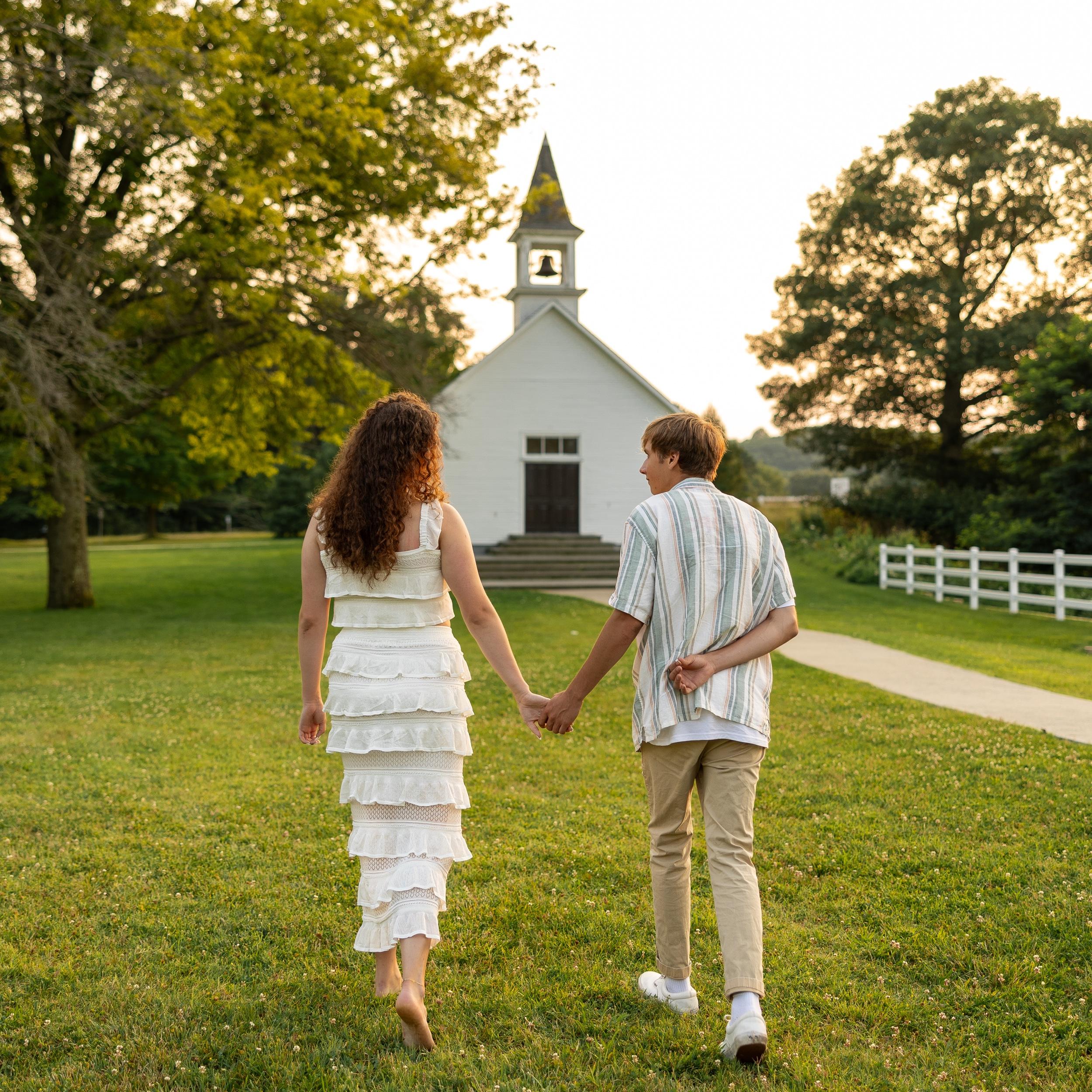 Give a cash gift, Thank you for helping us get started in our future together!