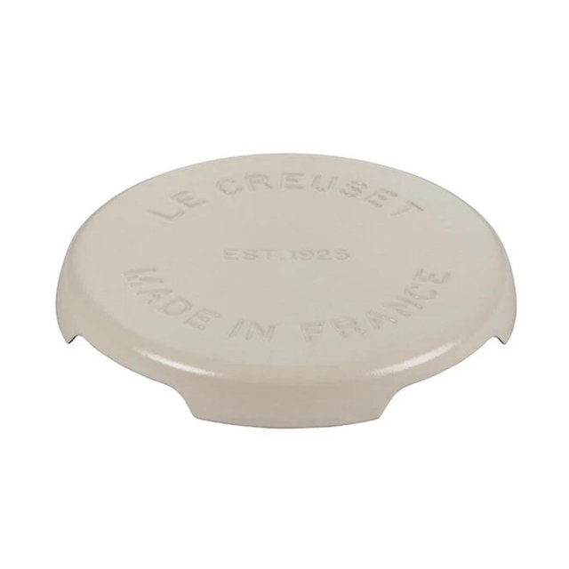 Enameled Cast Iron Signature Trivet (Brioche)