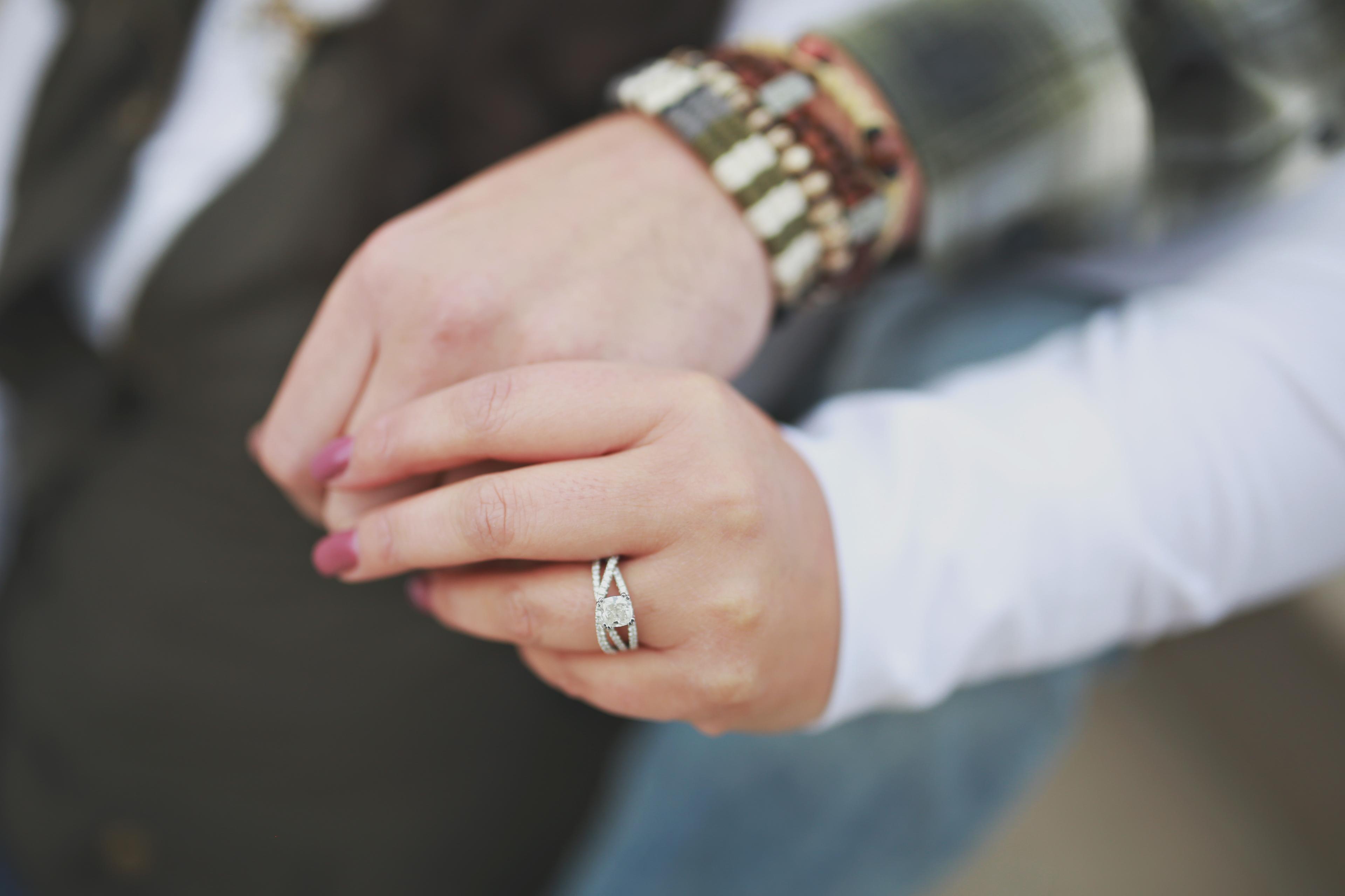 The Wedding Website of Lisa Zarate and Christopher Hallgren