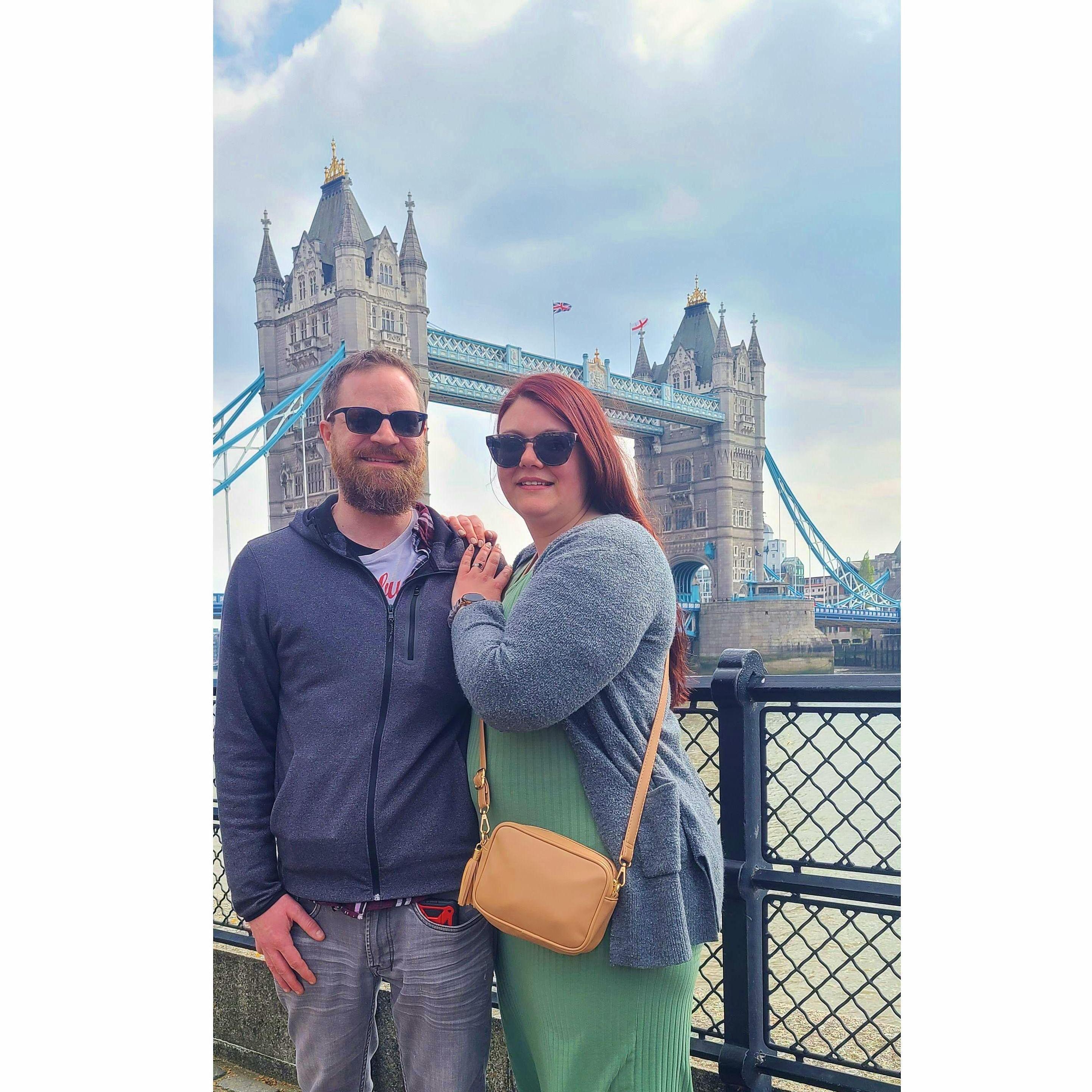 Adam and Liz both had an adventure in 2021-2022, when Liz moved to England to complete her Masters degree. Adam of course visited Liz while she was studying, making it his first trip over the Atlantic