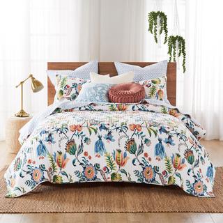 Eleni 3-Piece Reversible Quilt Set
