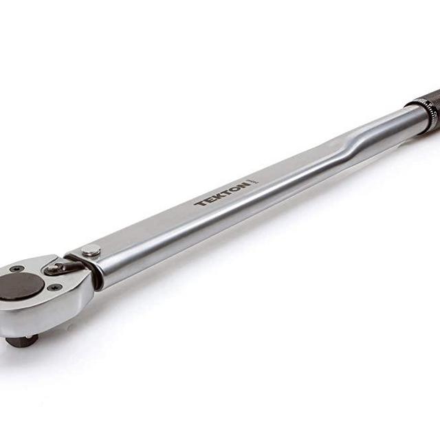 TEKTON 1/2 Inch Drive Click Torque Wrench (25-250 ft.-lb.) | 24340