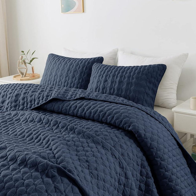 WDCOZY Navy Blue Quilt King Size Bedding Sets with Pillow Shams, Lightweight Soft Bedspread Coverlet, Quilted Blanket Thin Comforter Bed Cover, All Season Spring Summer, 3 Pieces, 104x90 inches