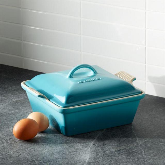 Le Creuset ® Heritage Covered Square Caribbean Baker